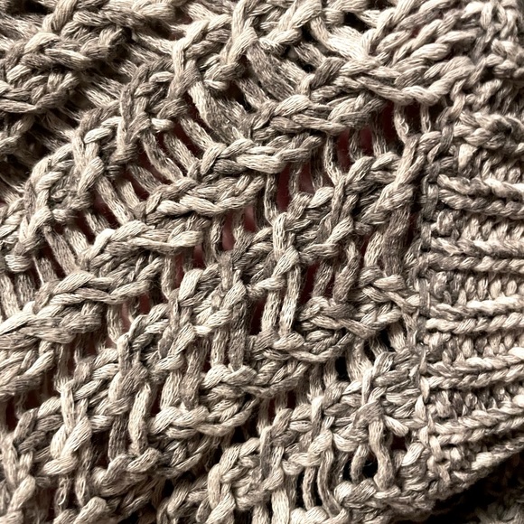 NWOT Massimo Dutti Boxy Sweater Top Vest Chunky Crochet Knit Layering Aritzia M - Picture 7 of 7